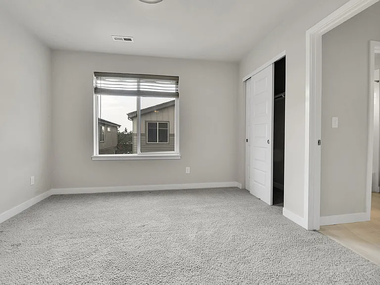2350 S Troy Ct — Photo 24