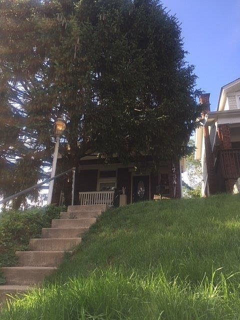 1st image of 1734 Hopkins Ave