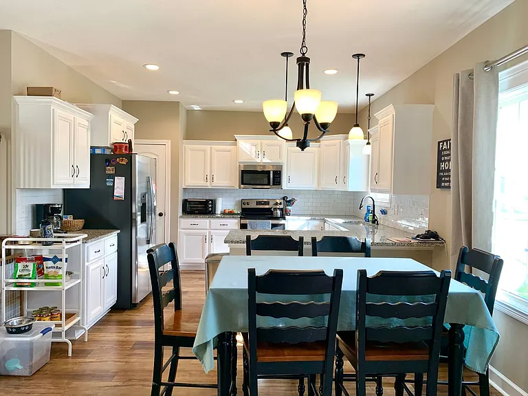 214 Penelope Ln — Photo 10