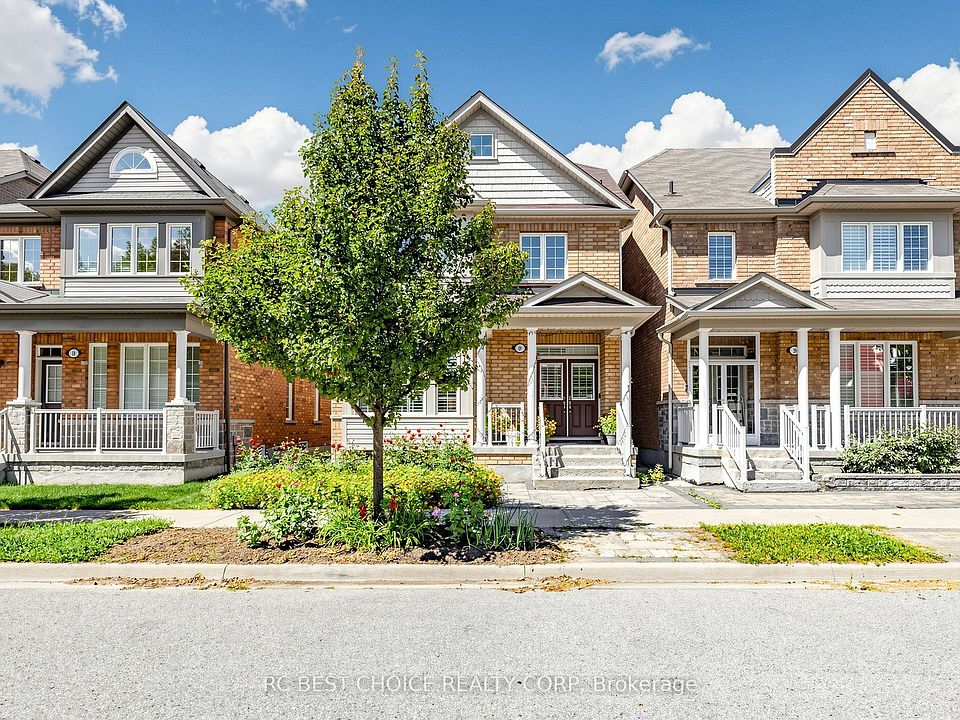 1st image of 18 Chauncey Ct