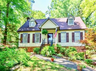 5554 Pinebrook Ln, Winston Salem, NC 27105