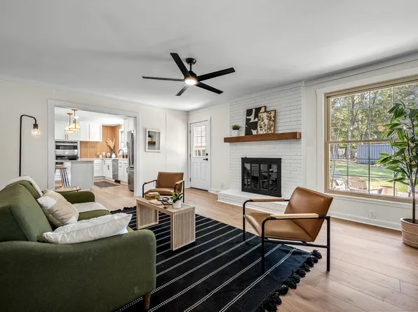 5409 Wakefield Dr, Nashville, TN 37220