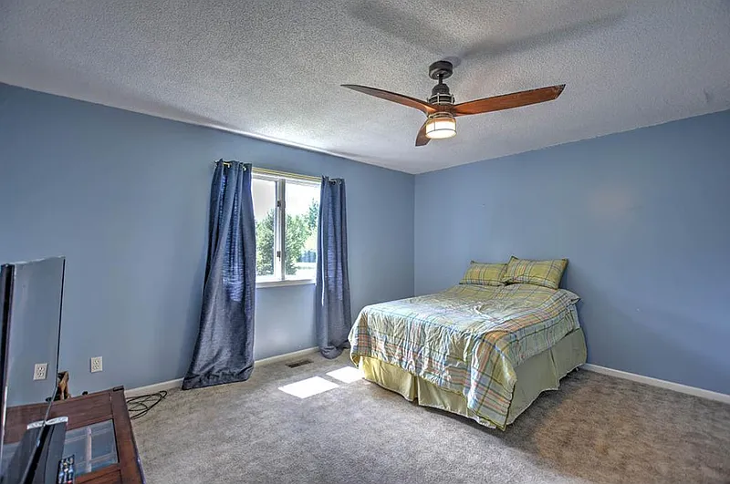 Thumbnail 13