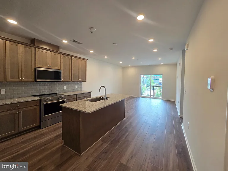 83 Bethlehem Pike #1205 — Photo 13