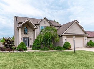 10931 Smokey Ridge Pl, Fort Wayne, IN 46818