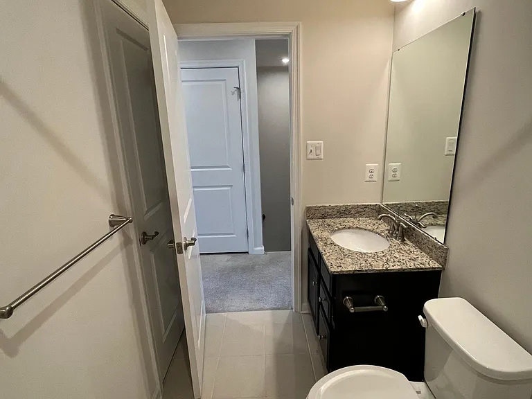 5816 Rochefort St — Photo 12