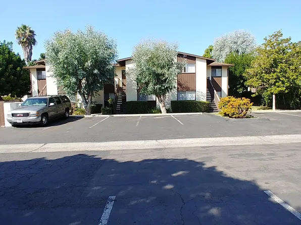 70Th St. 4744, 4744 70th St Unit 2, La Mesa, CA 91942