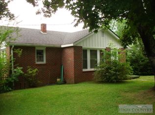 112 Highland Avenue Ext, Spruce Pine, NC 28777
