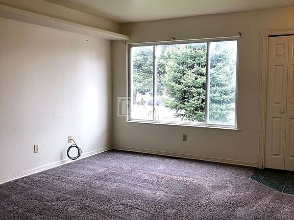 2nd image of 113 N Harriet Ave APT C