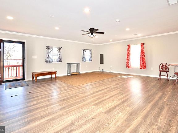 2nd image of 4482 Somerton Rd