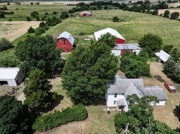 18400 Keitel Rd, Parker, KS 66072