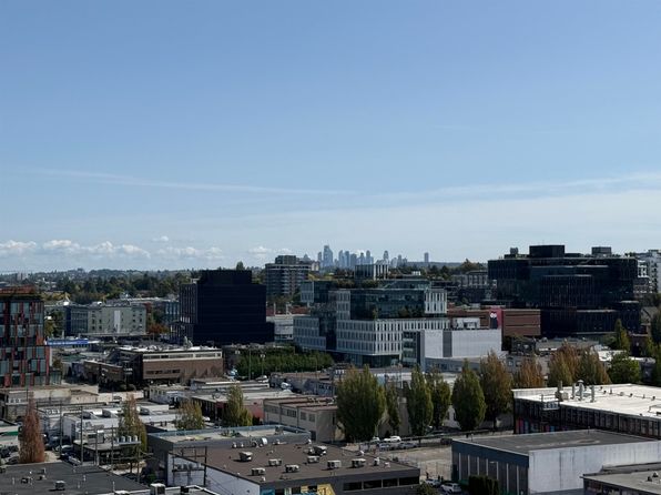 2 bedroom rental in Vancouver — photo 36