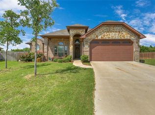 1009 McMillain St, Joshua, TX 76058
