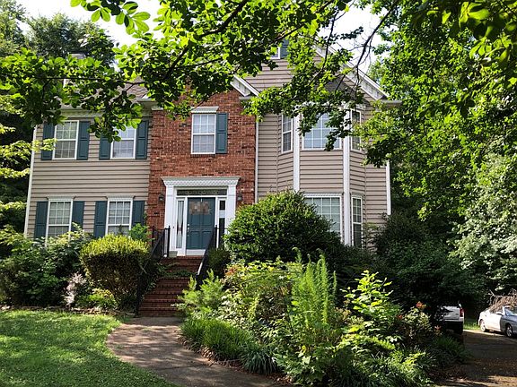 2nd image of 2095 Pembrooke Forest Dr
