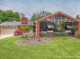 1951 Millbank St SE, Grand Rapids, MI 49508