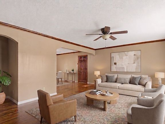 3rd image of 2819 E Edgewood Ave