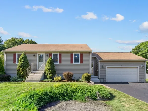 542 Summer St, Rockland, MA 02370