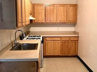 480 Howard Ave #2, Brooklyn, NY 11233