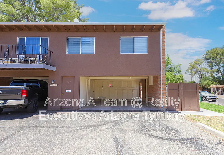 6596 E Calle La Paz #B-1 — Photo 15