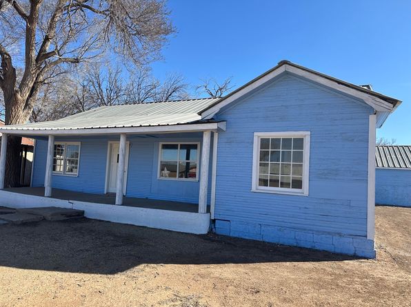 911 4th St, Abernathy, TX 79311