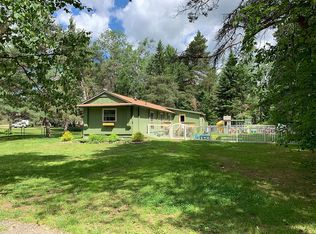 28 Ladue Rd, Saranac Lake, NY 12983