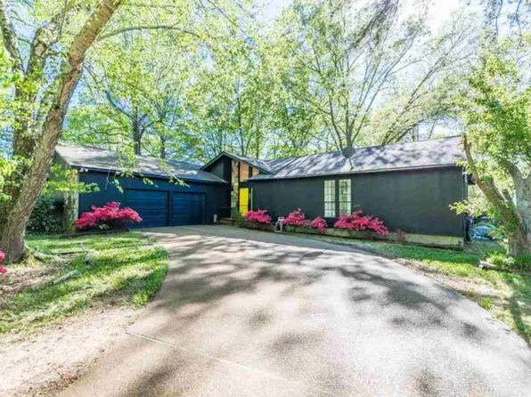 179 Mysen Dr, Cordova, TN 38018