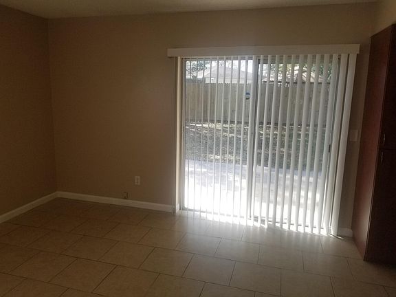 5th image of 14512 Diplomat Dr