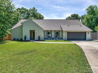 7430 E 69th St, Tulsa, OK 74133