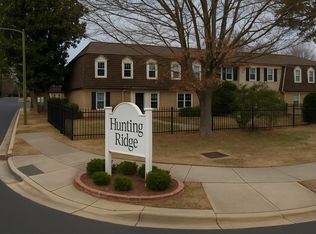 5821 Hunting Ridge Ln APT F, Charlotte, NC 28212