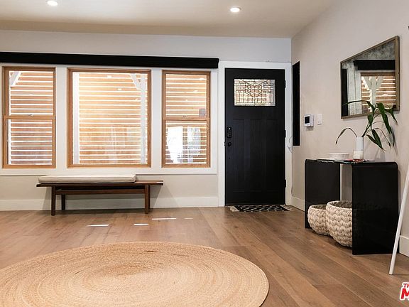 4th image of 2751 Laurel Canyon Blvd