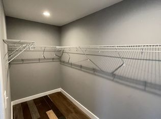 3434 N Capitol Ave #8, Indianapolis, IN