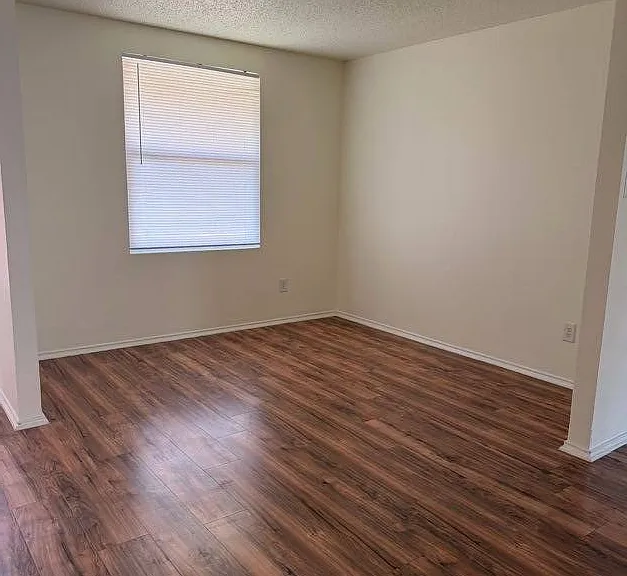 1216 Wisdom Dr — Photo 9