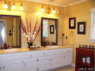 3rd image of 2916 Dry Creek Ct