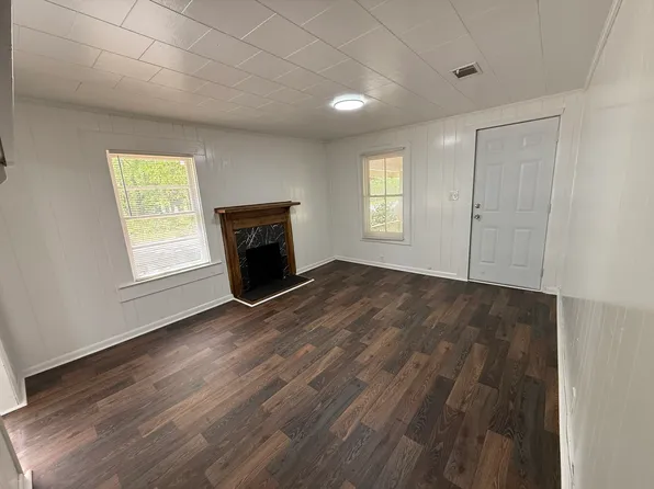 397 S Palm St, Jesup, GA 31546