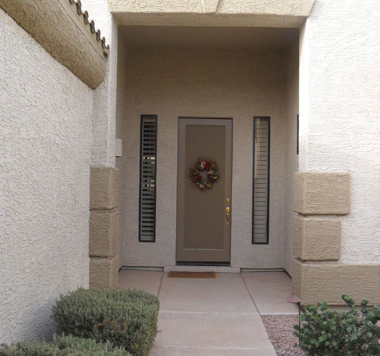 1st image of 674 W Desert Broom Dr