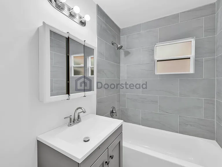 508 W Graves Ave — Photo 18