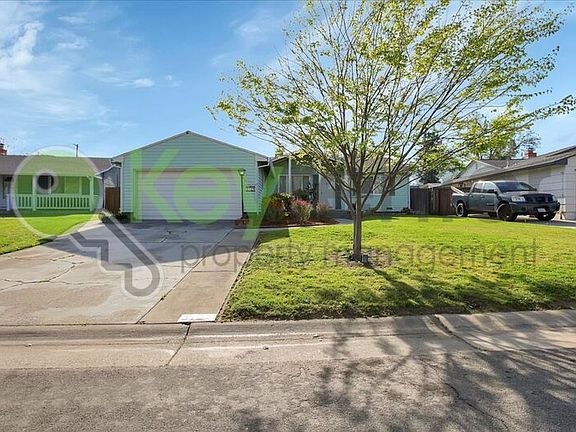 2nd image of 3124 Brophy Dr