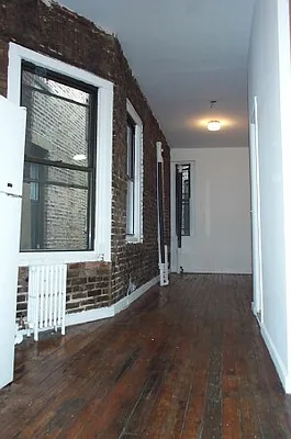 Rented by Tower Brokerage | media 64