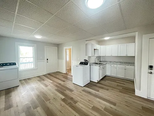 551 Somerville St #3 Photo 1
