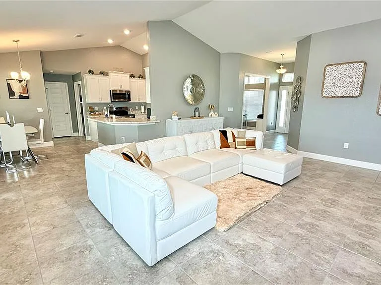 4015 Tullamore Ln — Photo 14