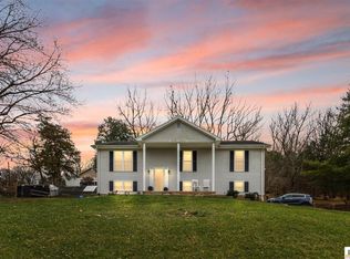 50 Timberleaf Dr, Horse Cave, KY 42749