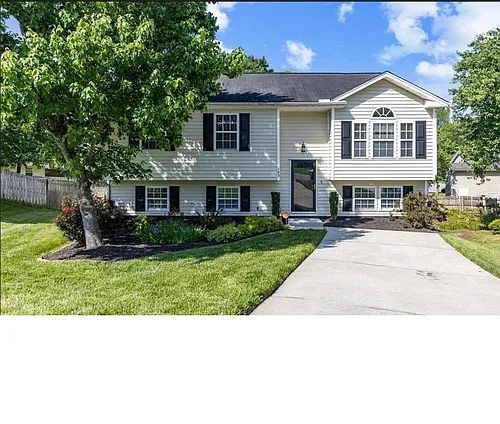 103 Bridgedale Ct Photo 1