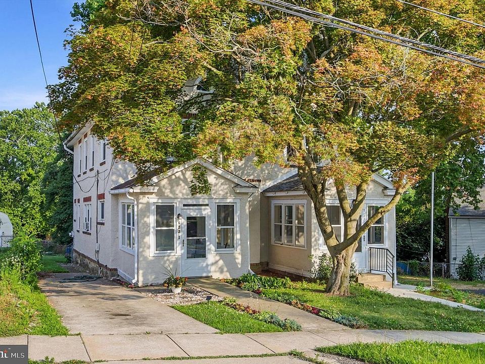1st image of 622 Seneca Ave