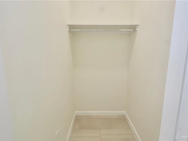 2612 E Israel Ave #A — Photo 15