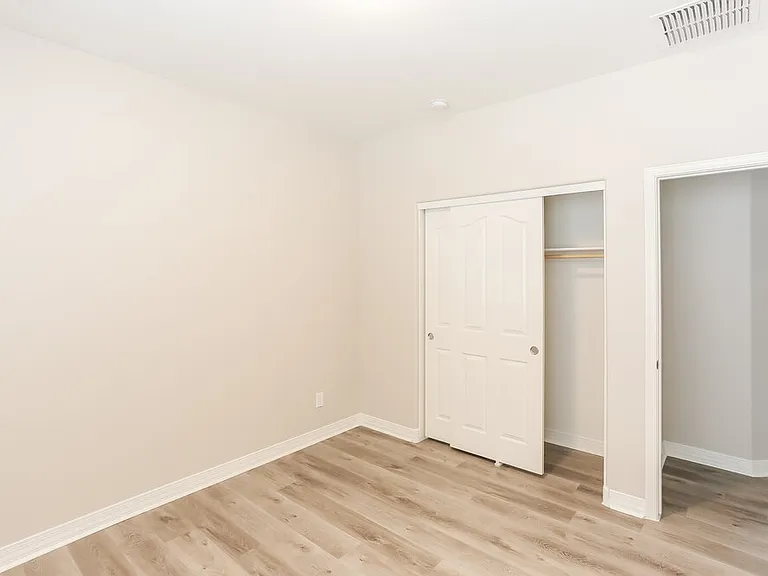1862 S 237th Ave — Photo 12