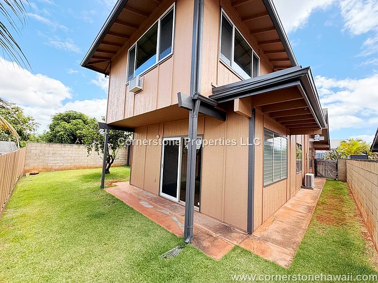94-211 Keaolani St — Photo 25