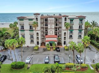 200 121st Ave APT 101, Treasure Island, FL 33706