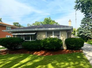 729 Barnsdale Rd APT 2, La Grange Park, IL 60526