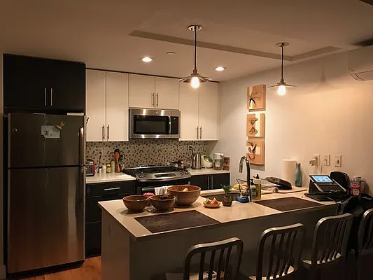 Rented by Nooklyn NYC LLC | media 8