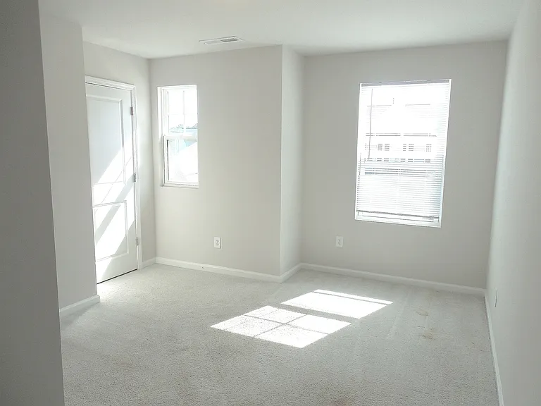 1003 Sora Way — Photo 15
